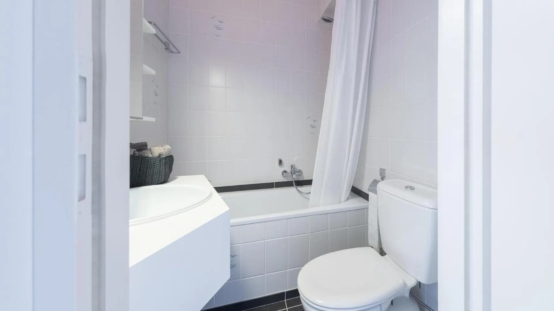 Lovely Apartment With Sea-Views Middelkerke Belgium