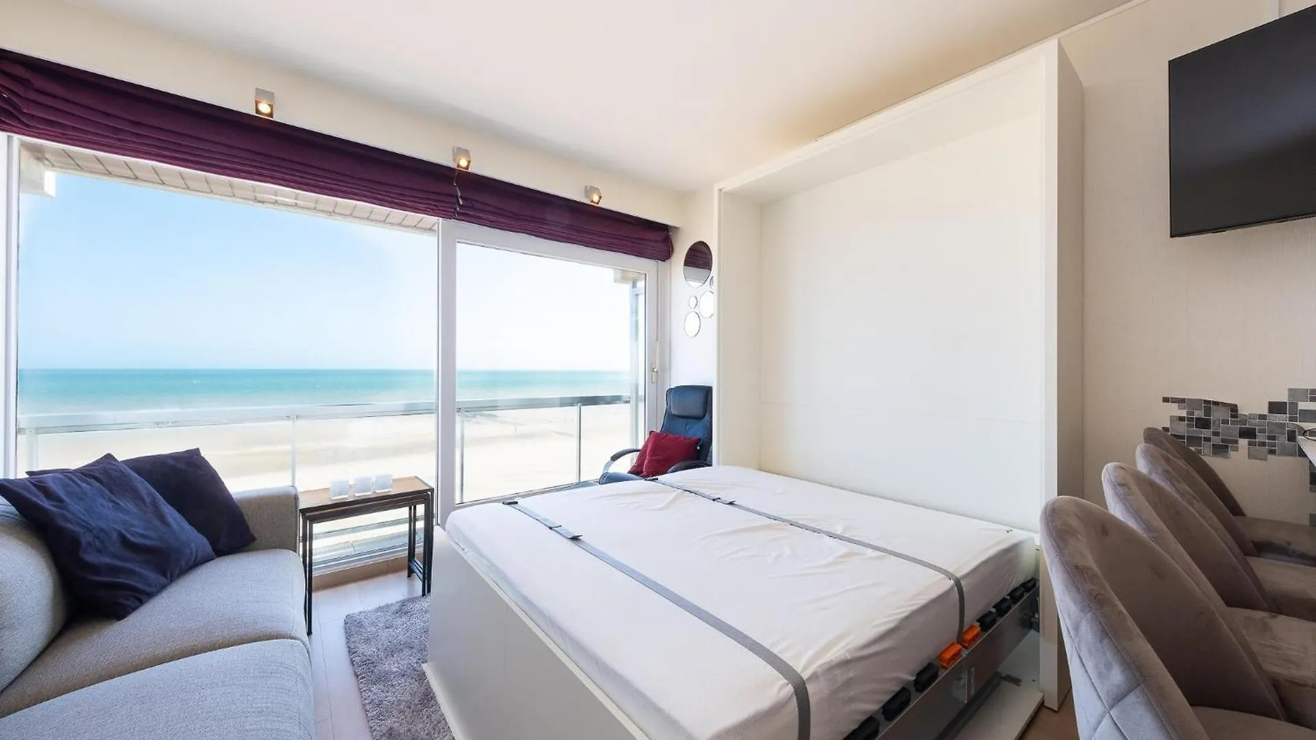 Lovely Apartment With Sea-Views Middelkerke Belgium