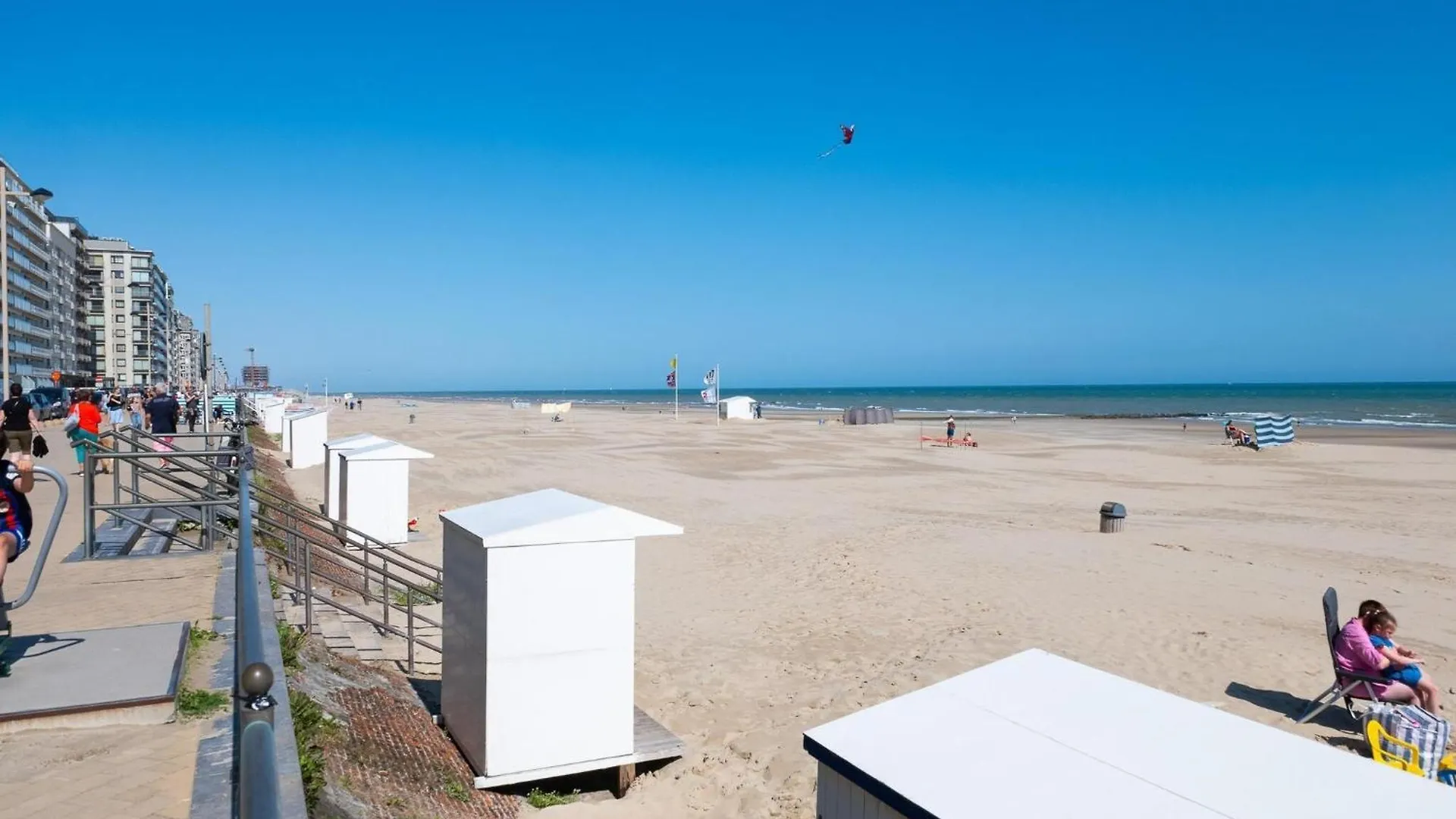 Lovely Apartment With Sea-Views Middelkerke